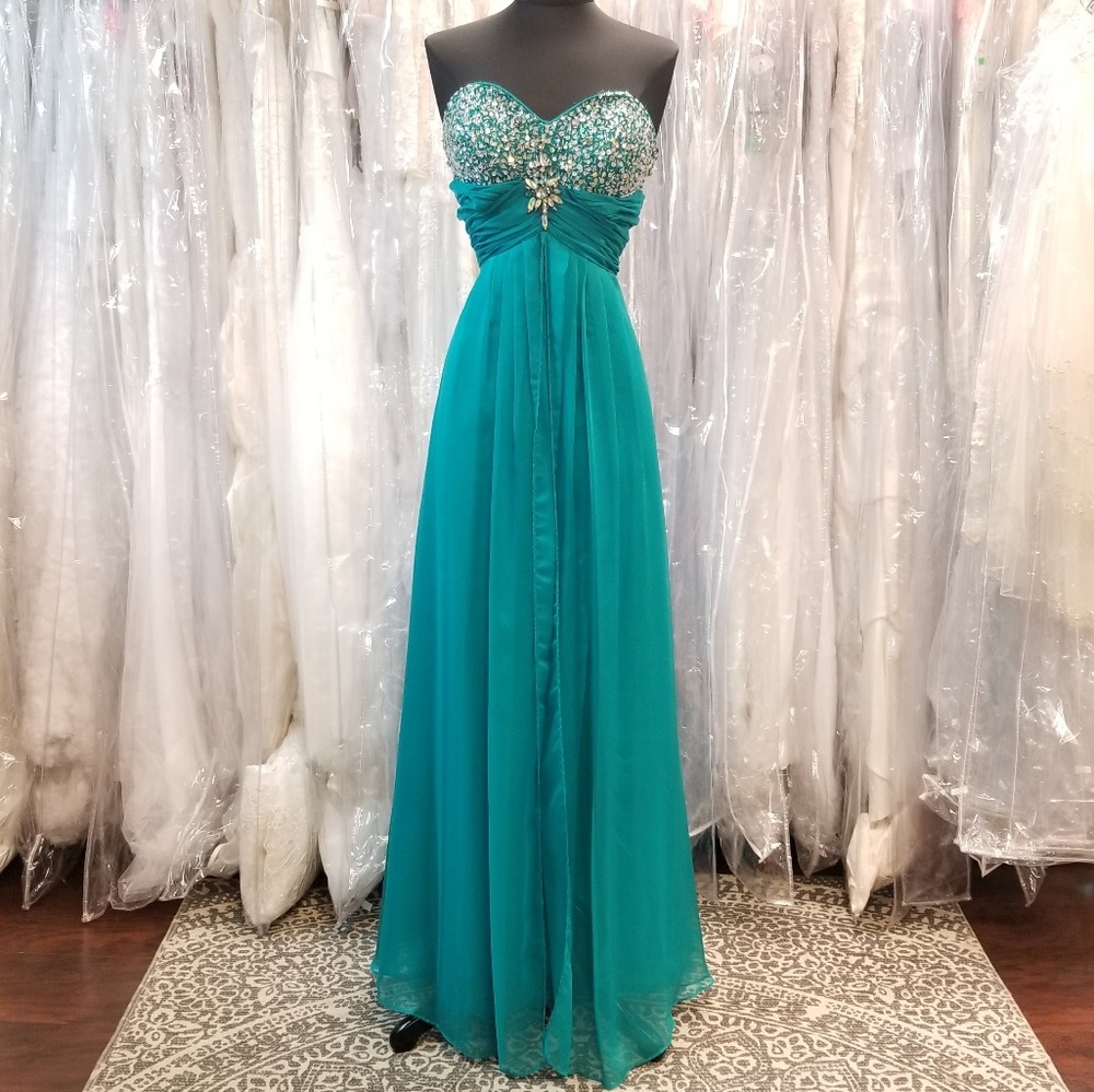 Sea Green Chiffon Gown